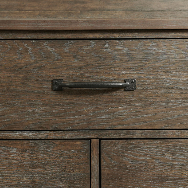 Scott - 7-Drawer Dresser