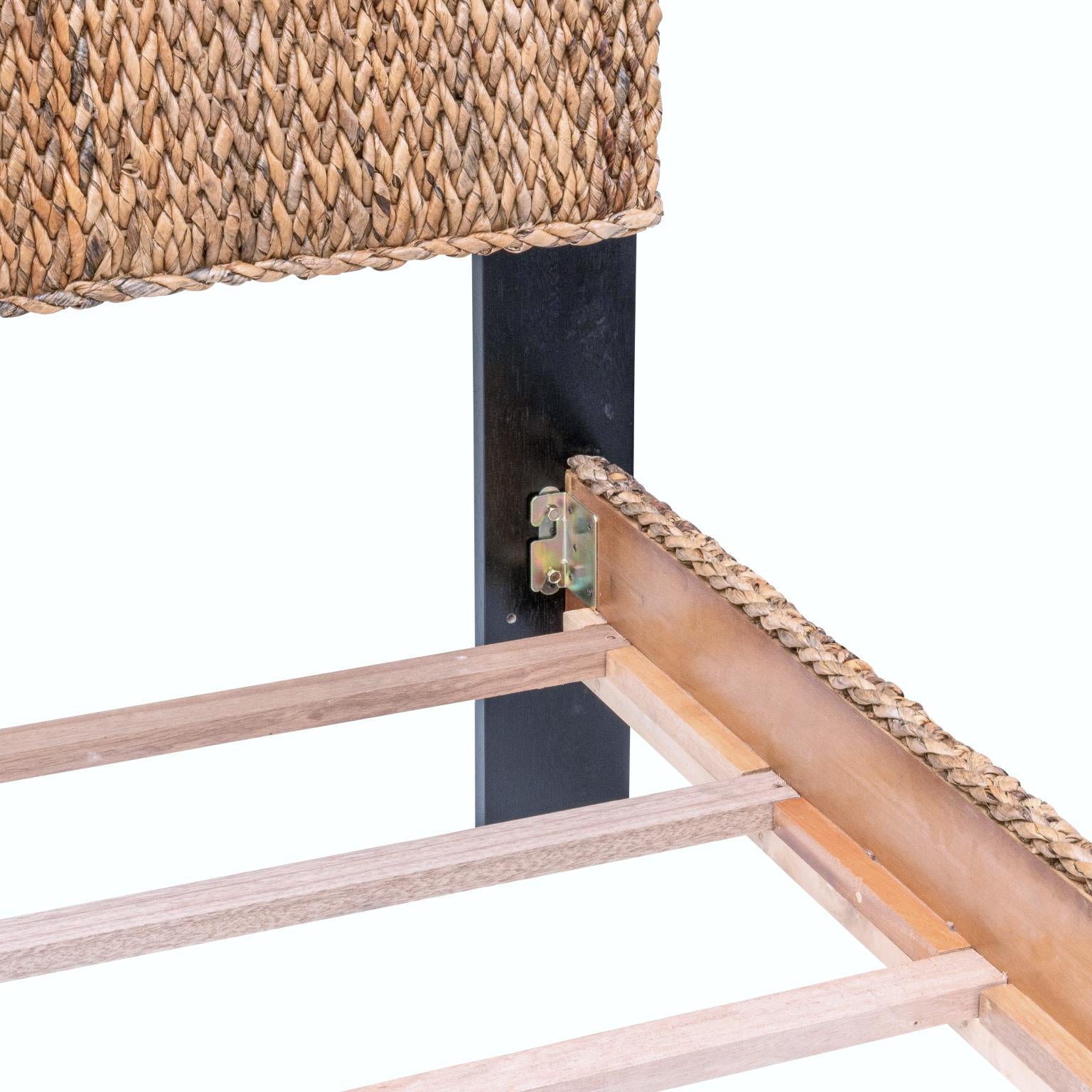 Maui king complete bed, seagrass w/ natural finish