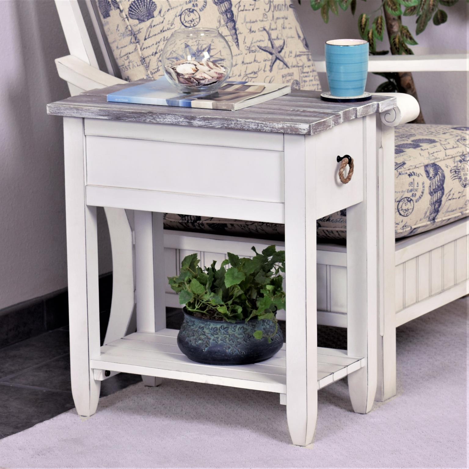 Picket Fence Chairside Table