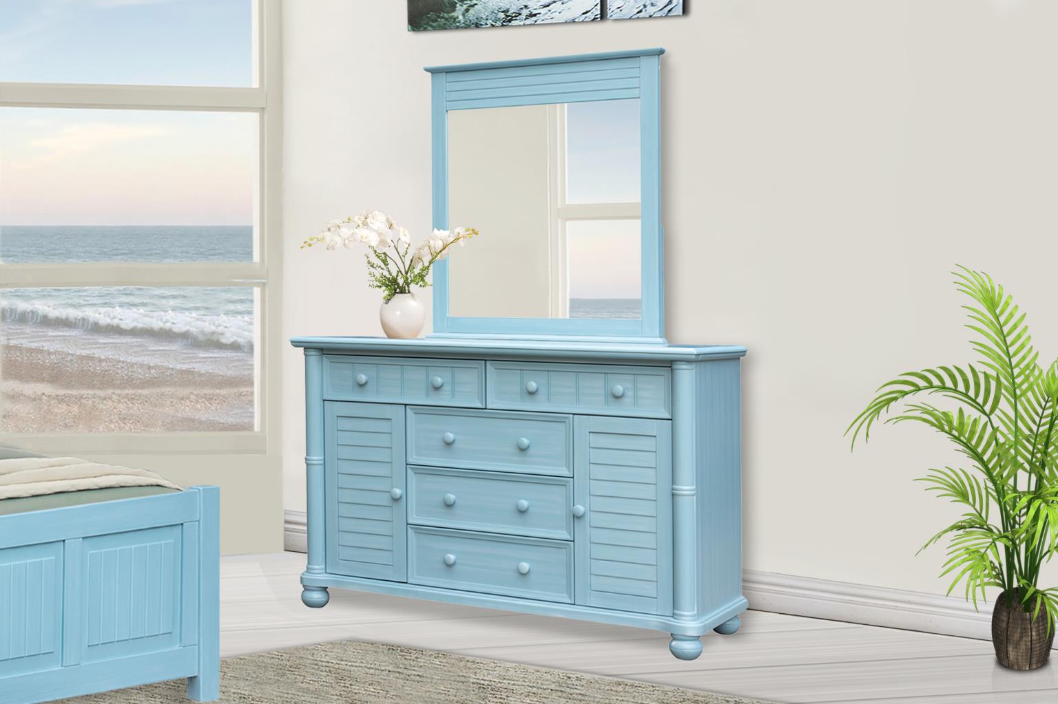 Beachfront Bedroom (Ocean Blue)