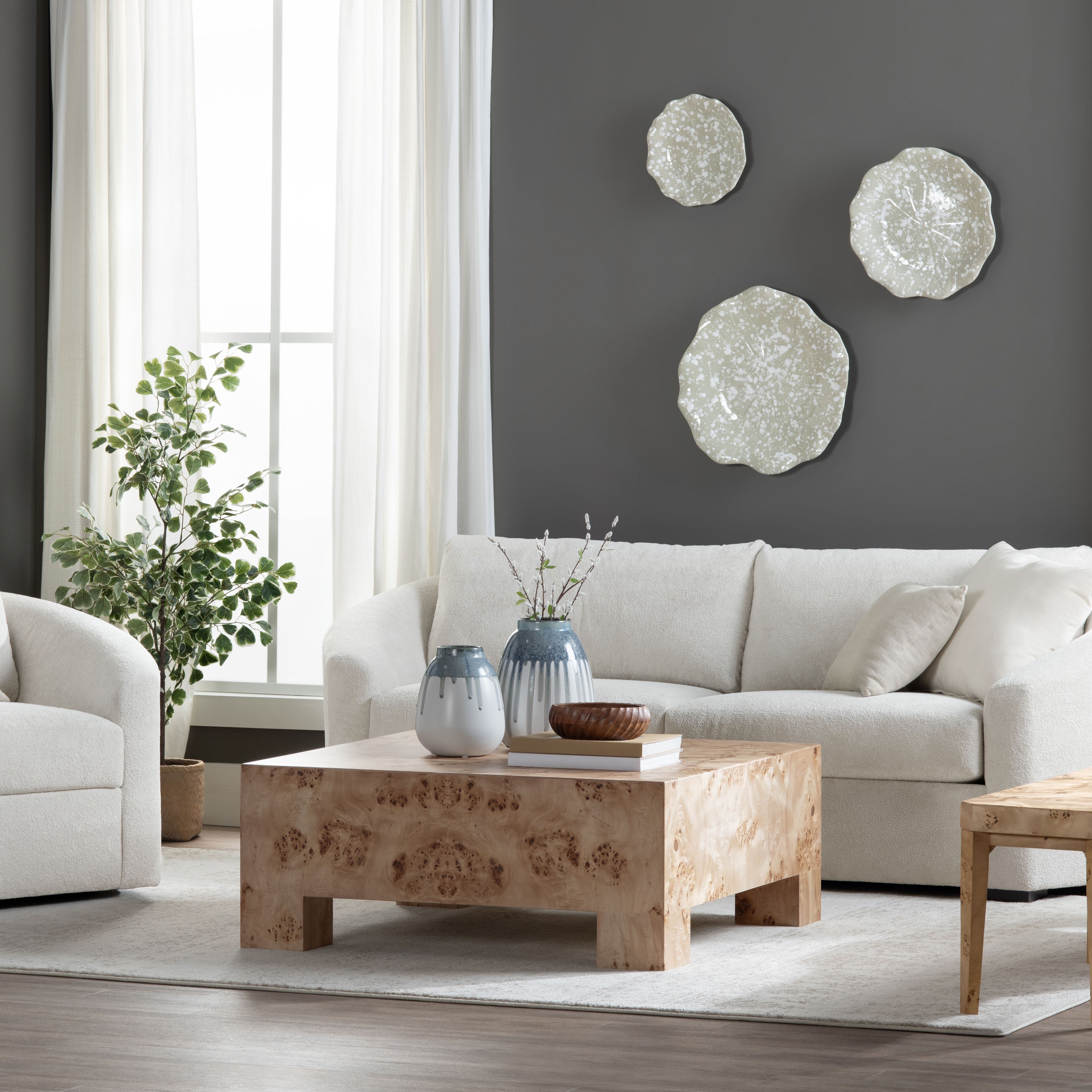 Sutherland Cocktail Table - Image 4