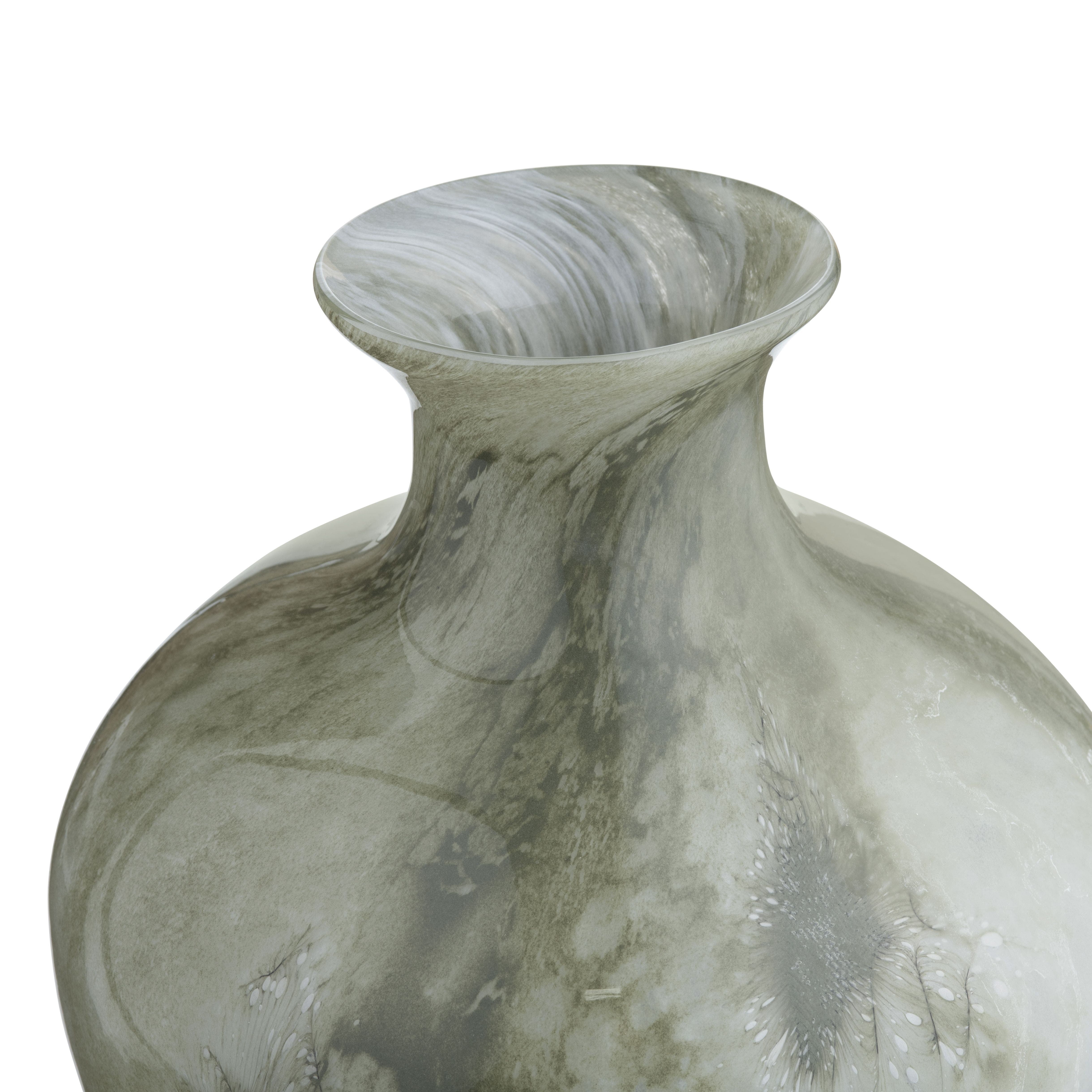 Large Brookshire Vase - Image 2