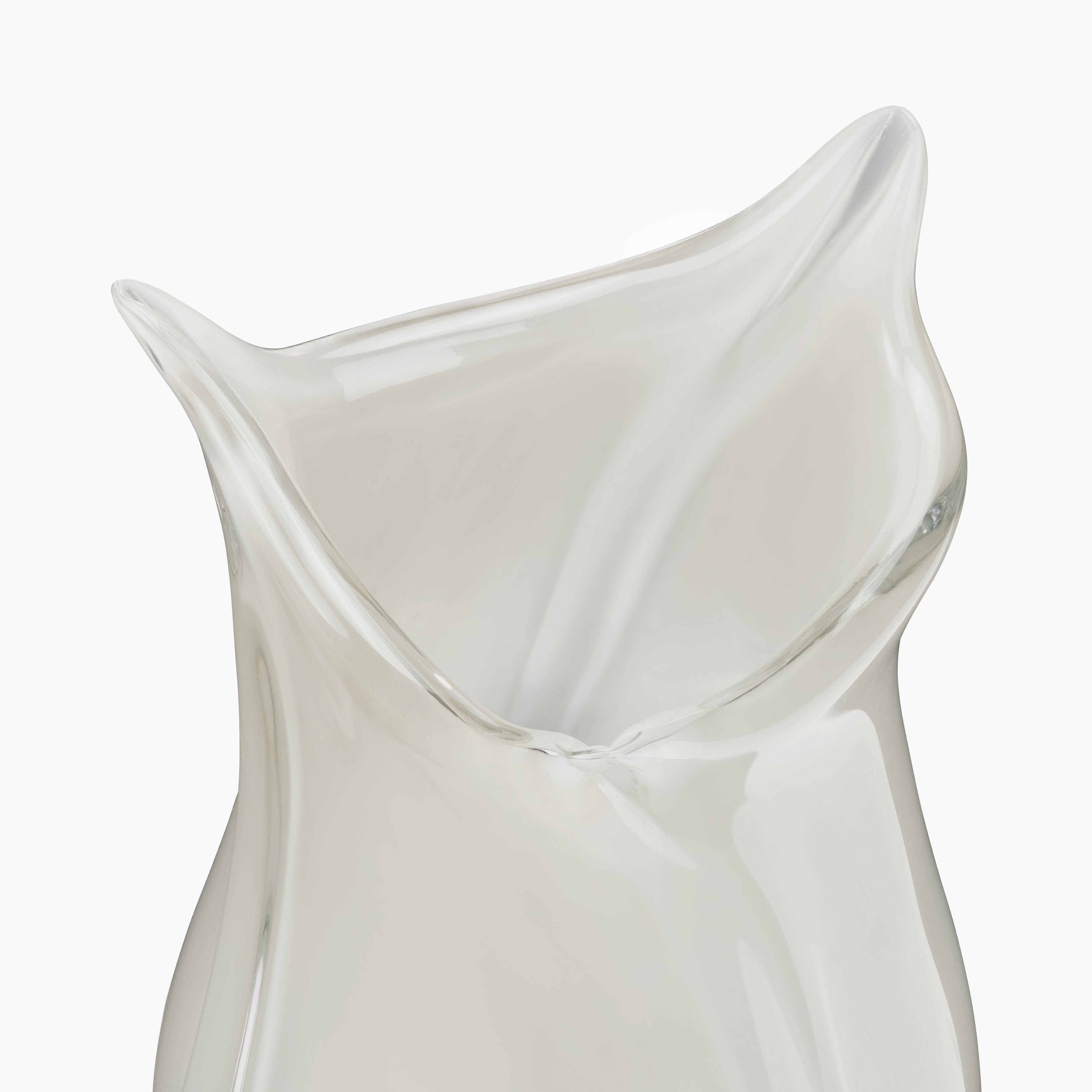 Small Jessalyn Vase - Image 2