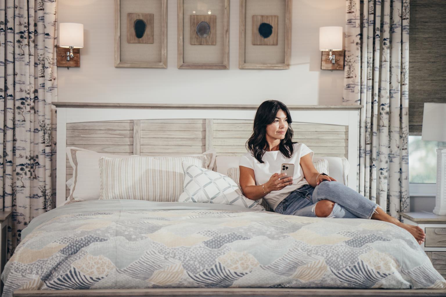 Islamorada King Headboard Dapple Grey Finish