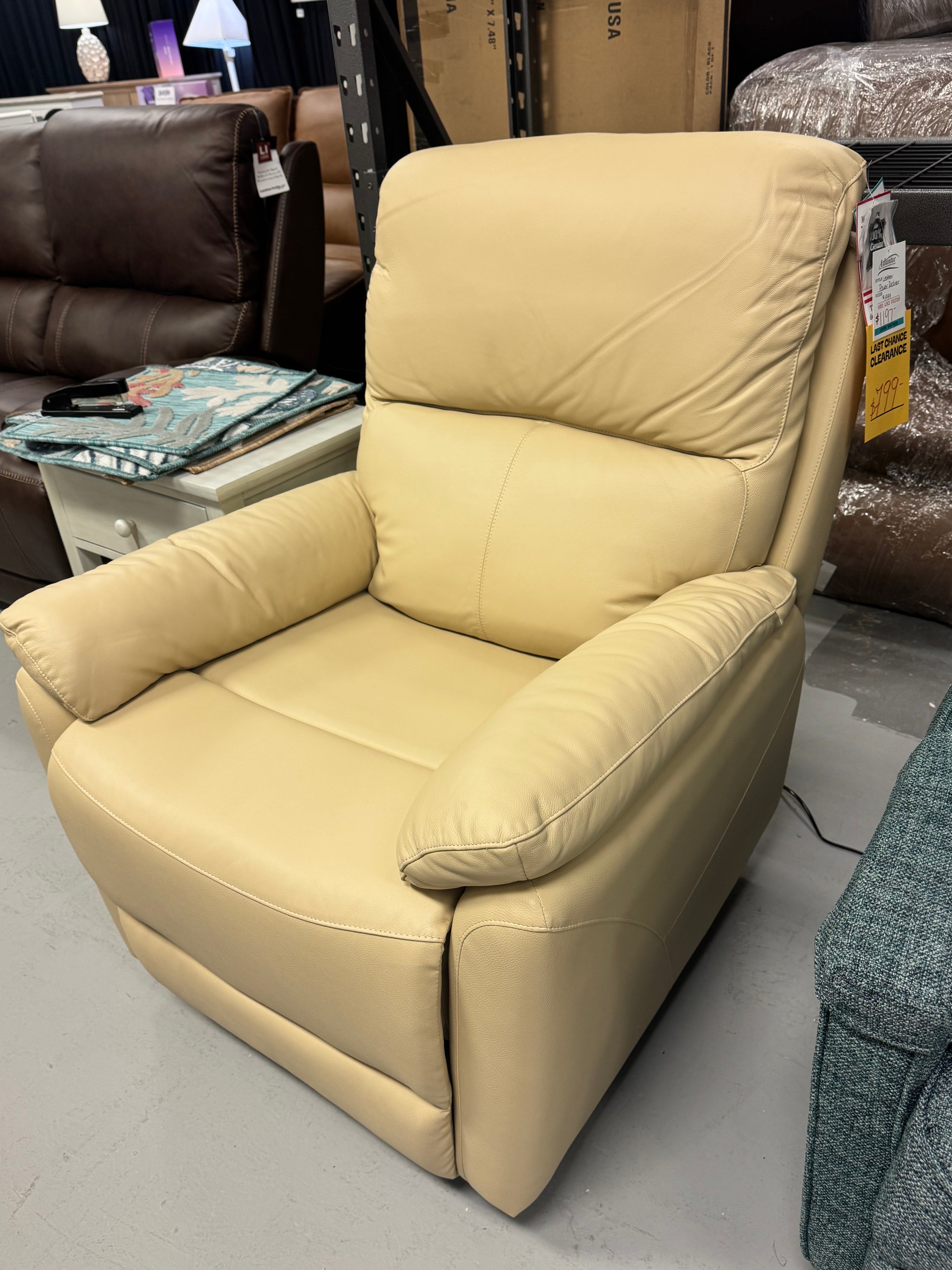 Custom Power Leather Recliner *BEIGE LEATHER* SHOWROOM MODEL ONLY