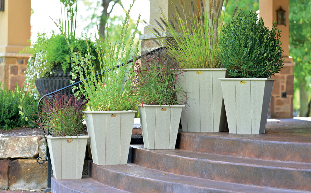 LuxCraft Elite Planter 26"
