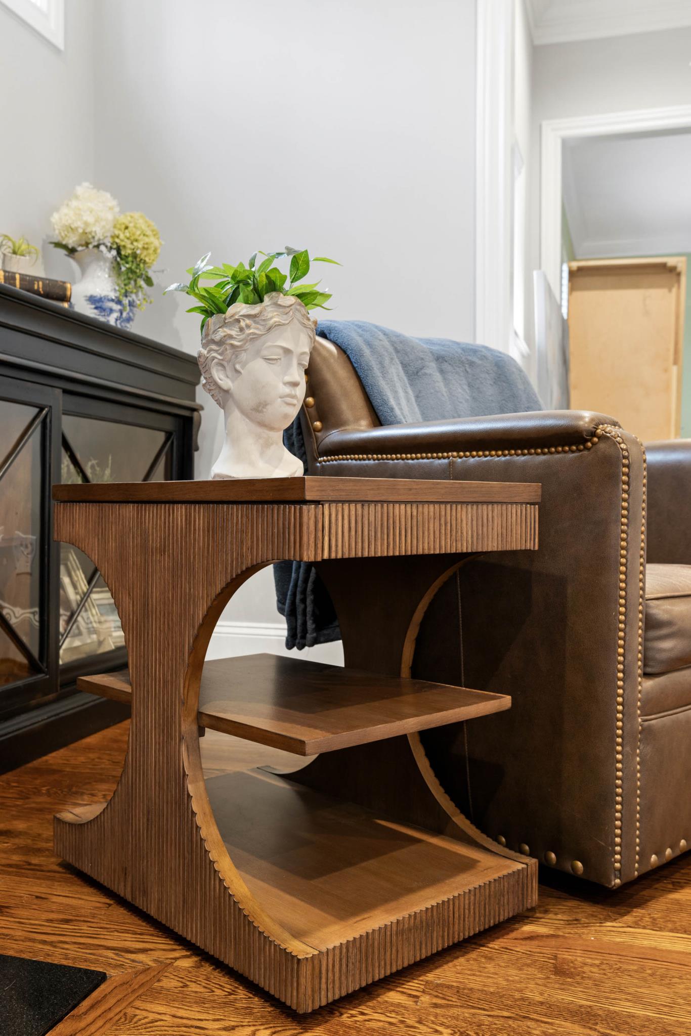 Manhattan Valley Chairside Table Mappa Burl and