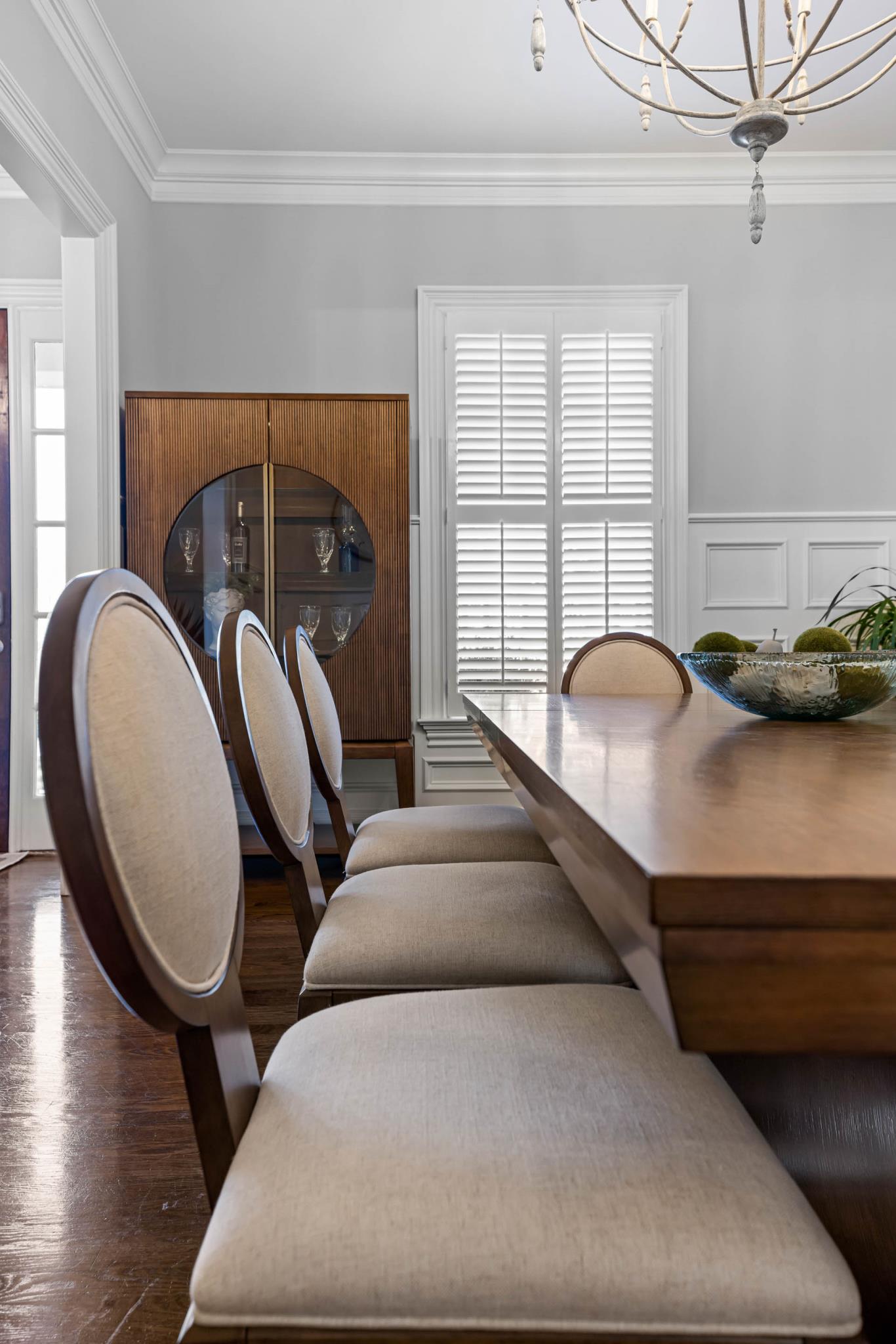 Manhattan Valley Side Chair. 2pk; priced individually. Vintage Chestnut Finish