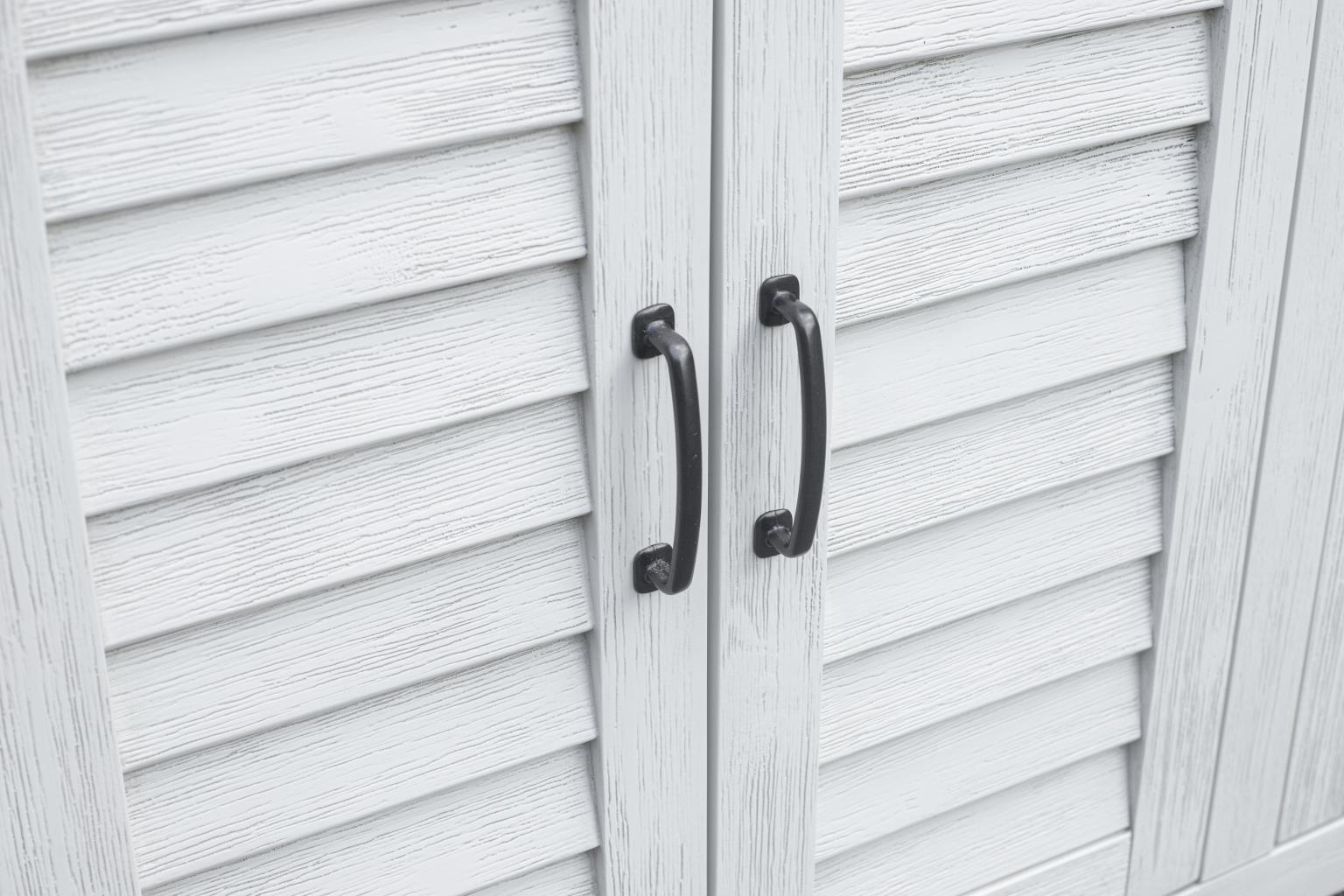 Hudson Cabinet
