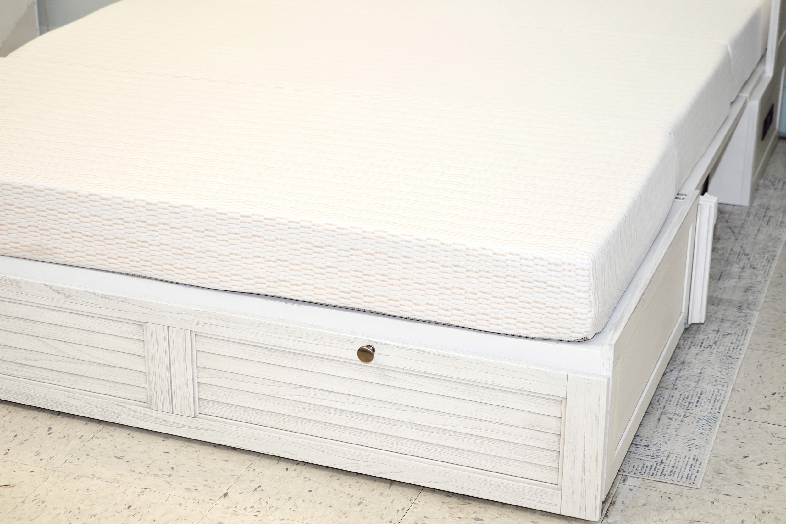 Key West Murphy Cabinet Bed