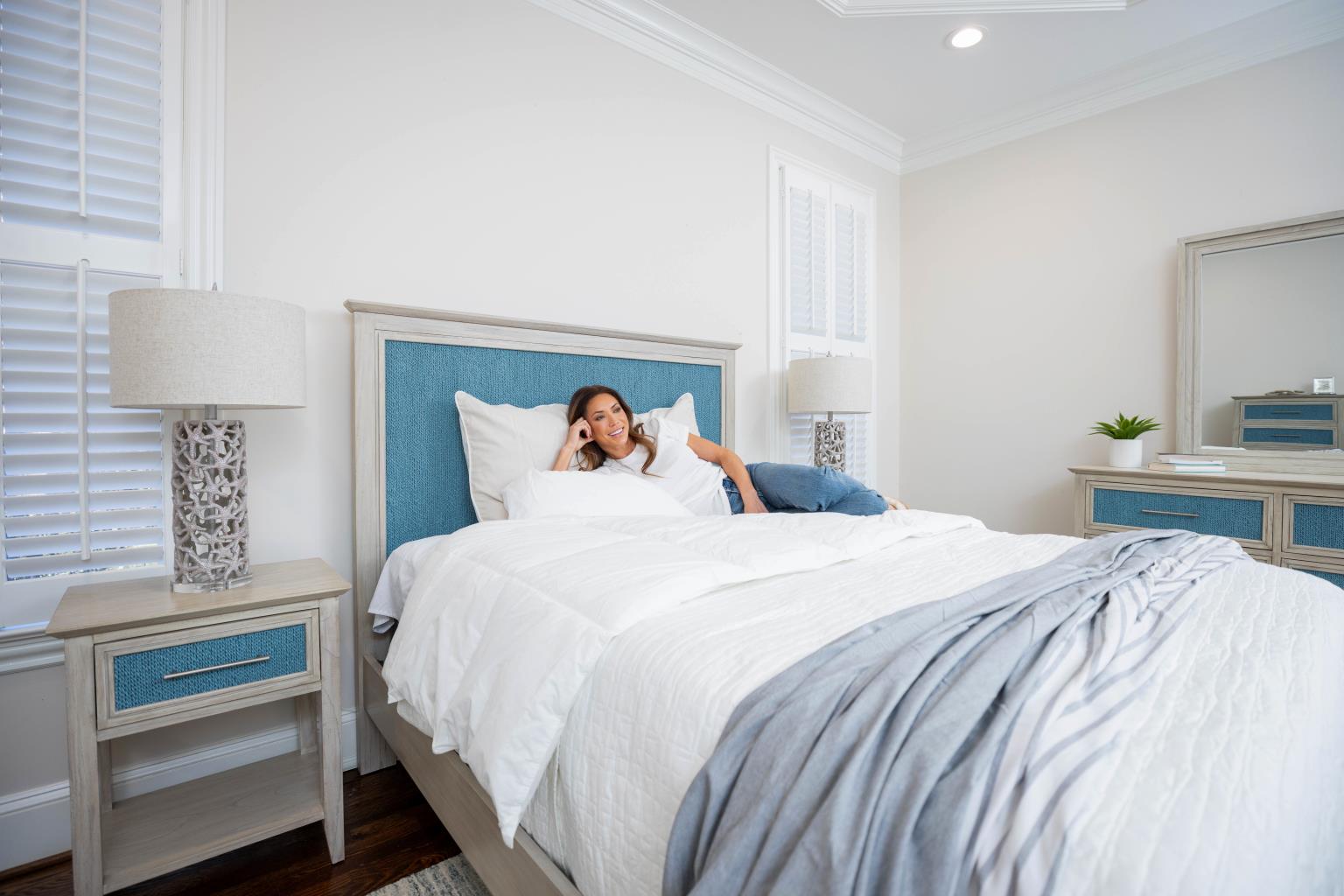 Ocean Isles King Bed Complete. Ocean Blue and Aged Ivory Finish
