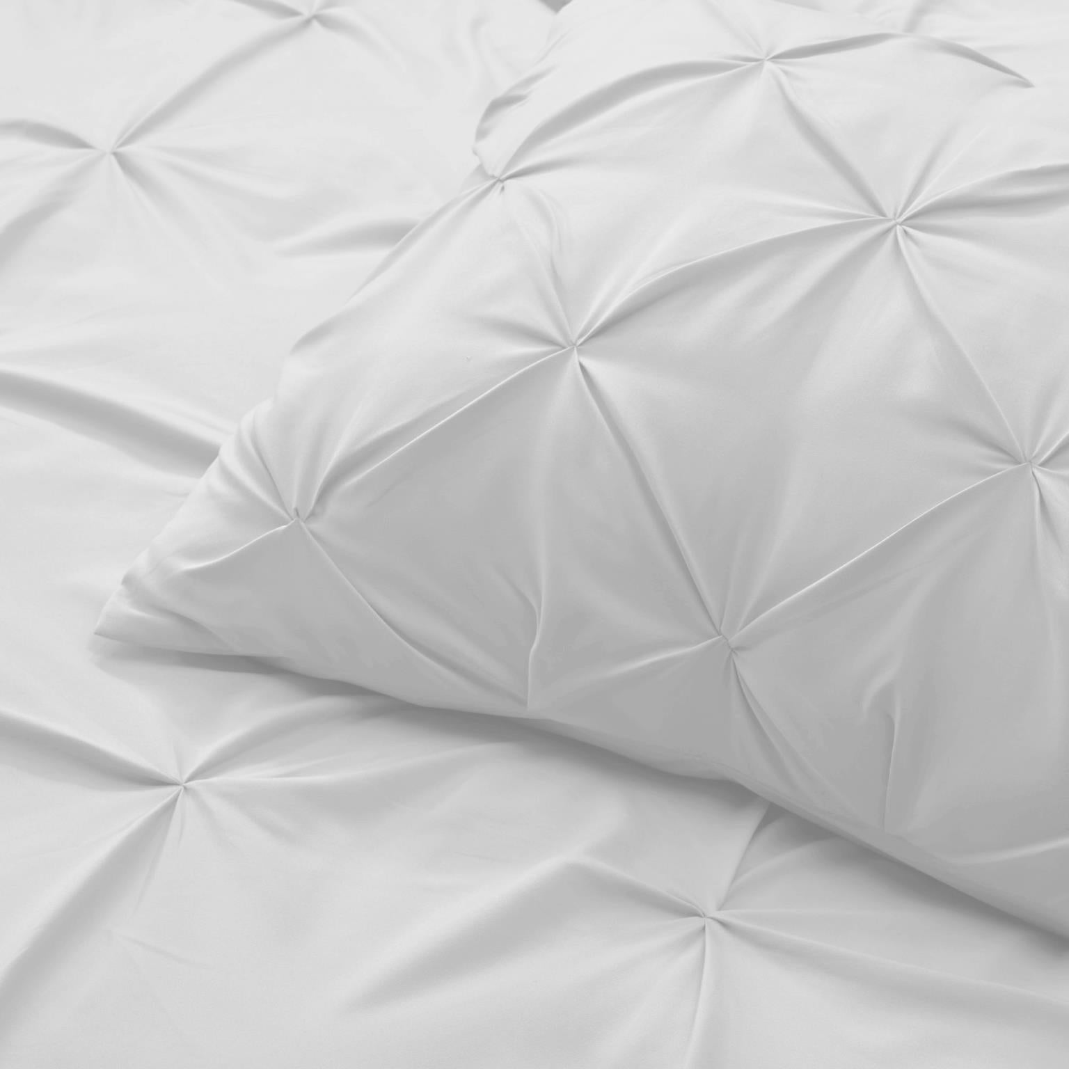 Tranquility Pinch Pleat Comforter with Matching Pillow Shams