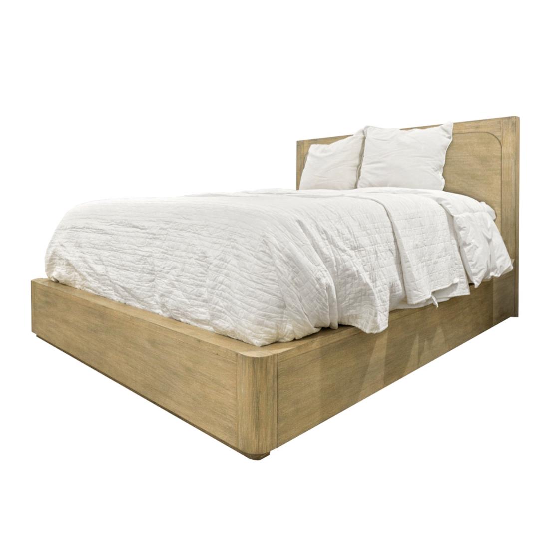 Hyde Park King Wood Bed Complete. Weathered Natural Finish