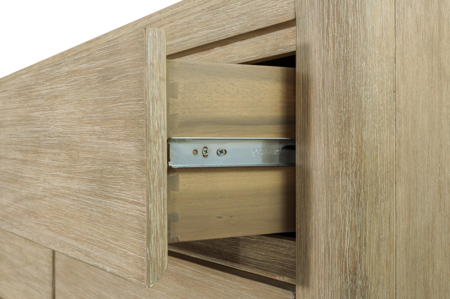 Hyde Park 6 Drawer Dresser. Weathered Natural Finish