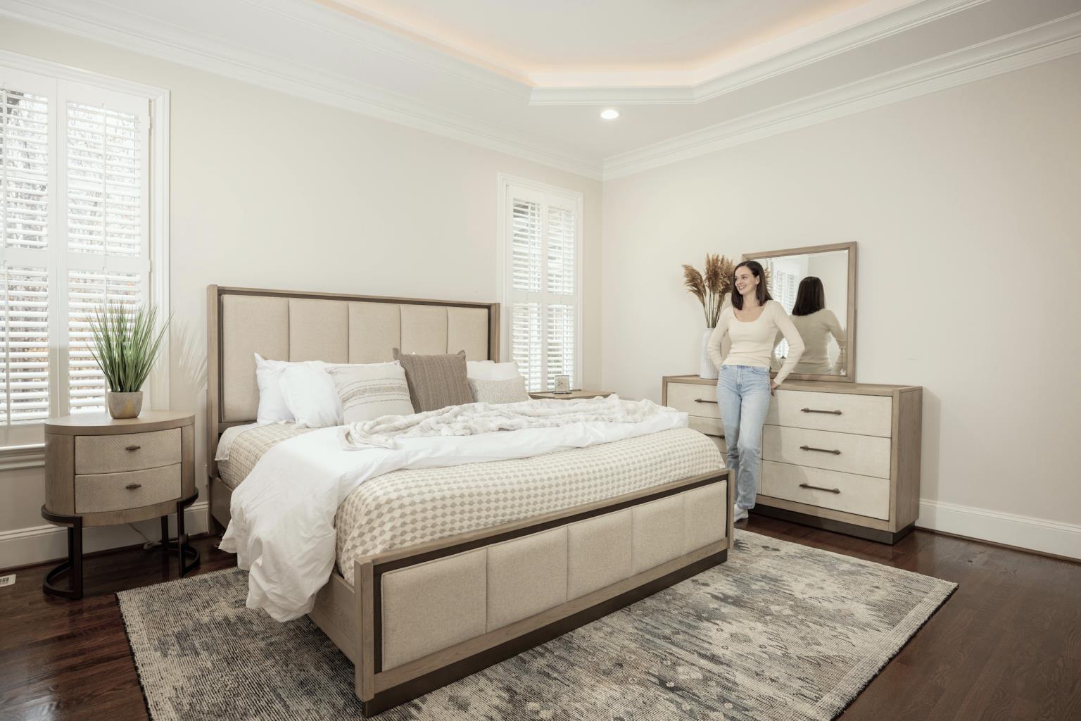 Rio Vista Upholstered King Bed Complete. Muted Earth Tones and Clay Finish