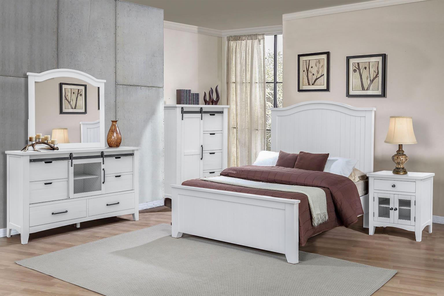 Stockton Chest (Vintage White)