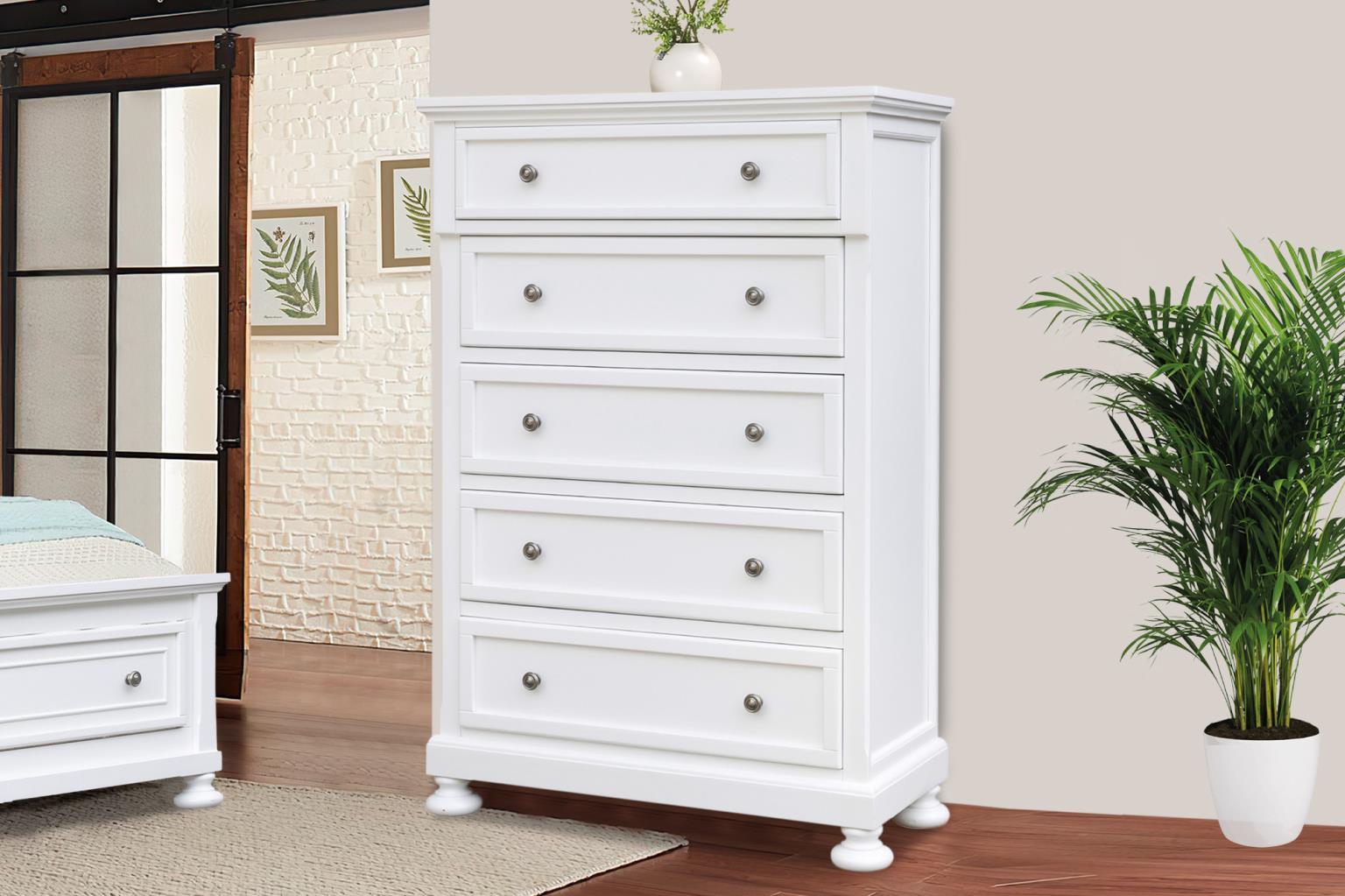 Willow Ridge Chest (White)