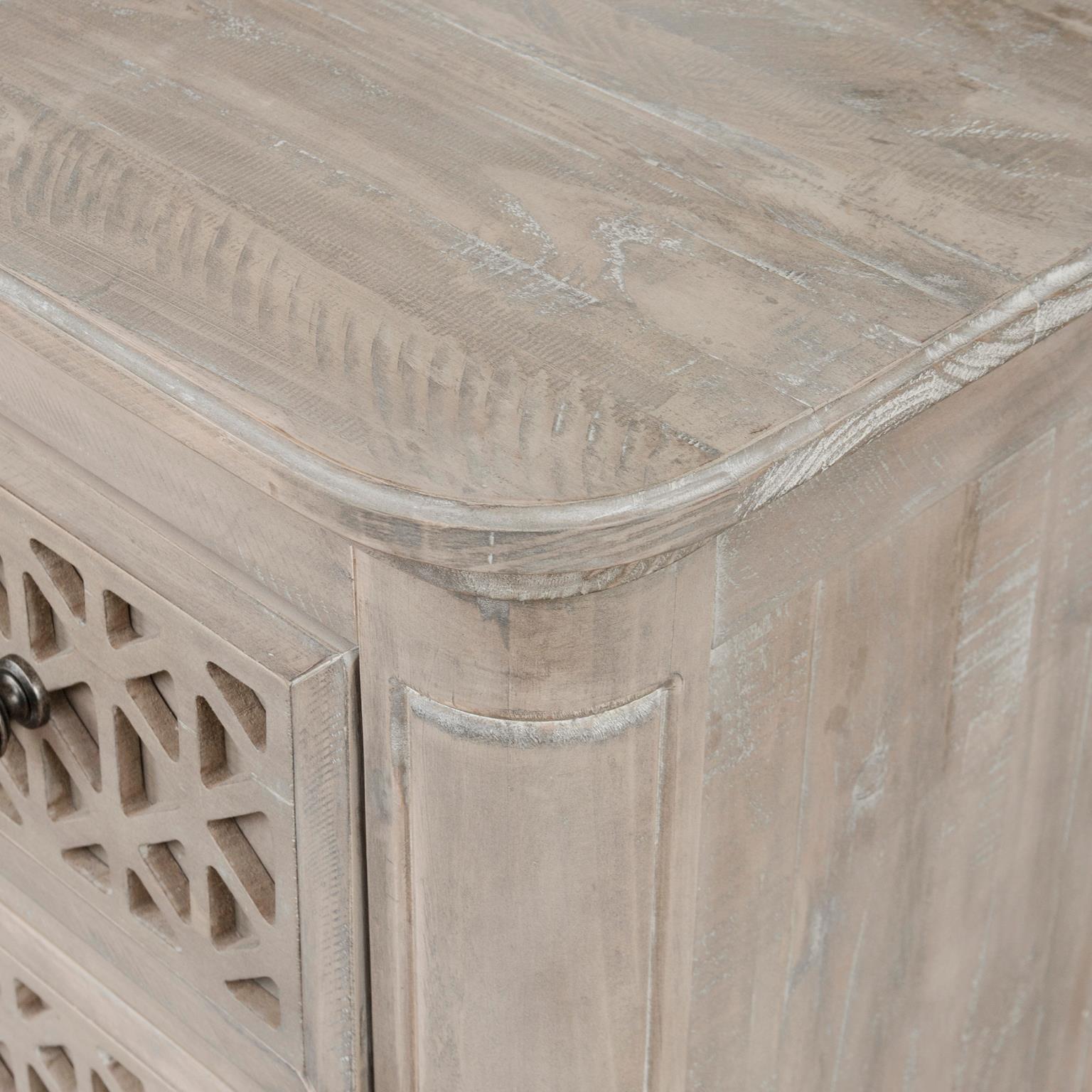 Wilmington Bedside Chest