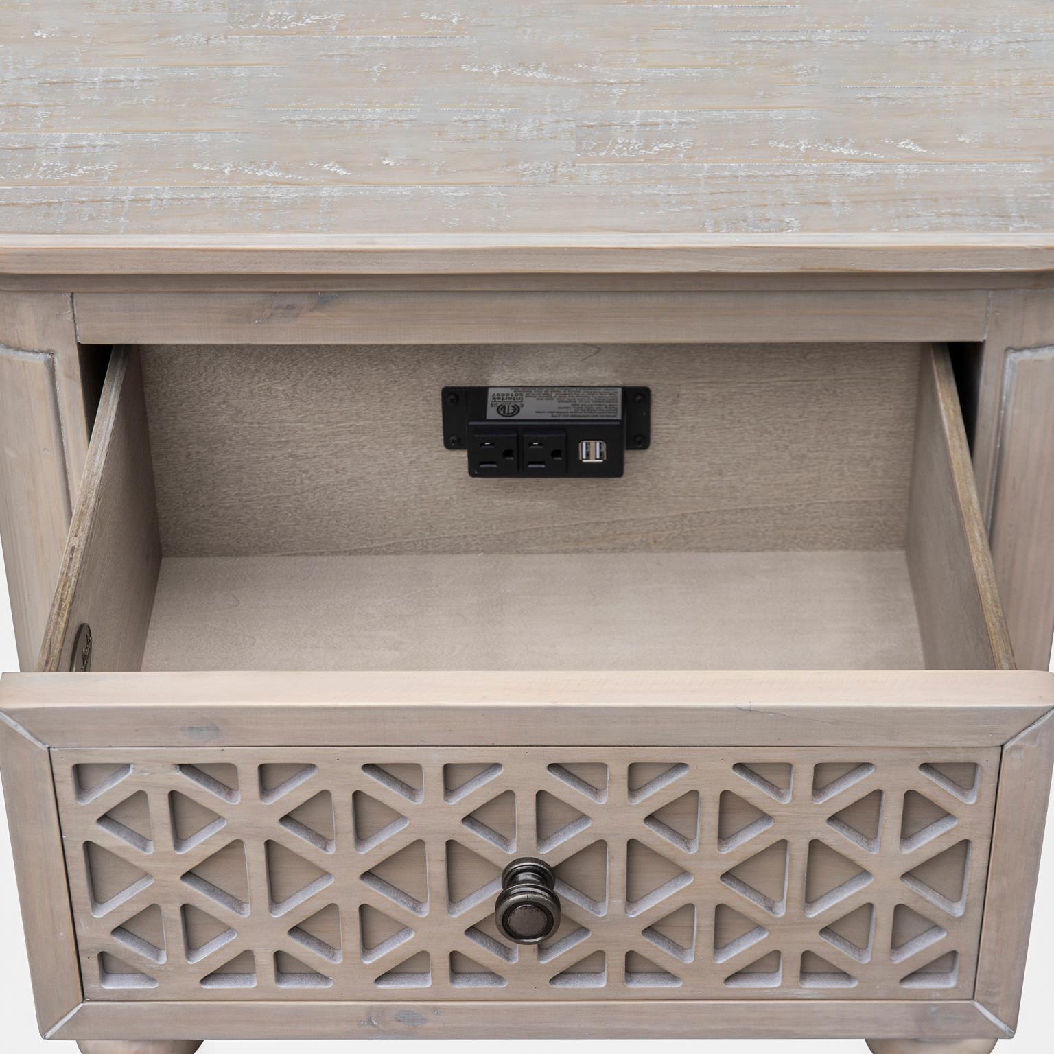 Wilmington Diamond Nightstand