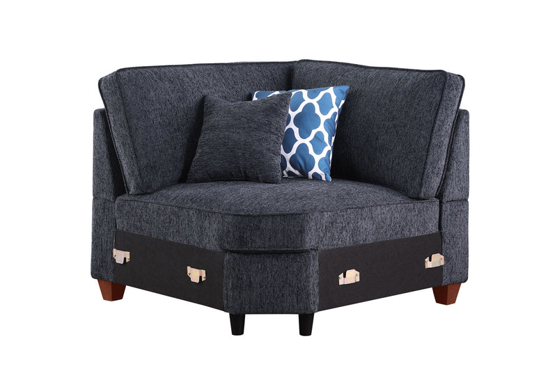 Sarah - Upholstered Sectional With Ottoman