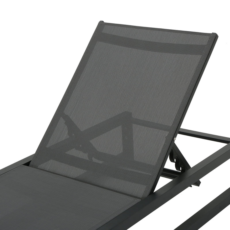 Outdoor Patio Chaise Lounge With 5 Reclining Positions