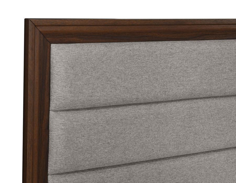 Welsley - Upholstered Bed