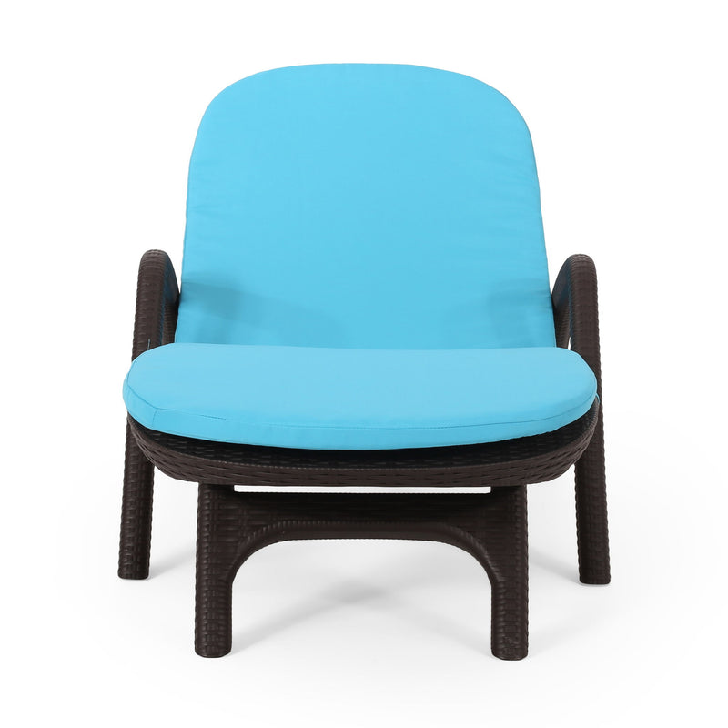 Mikael - Chaise Lounge With Cushion
