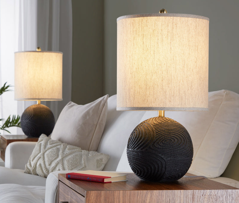 Kona - Contemporary Table Lamp (Set of 2) - Matte Black / Natural