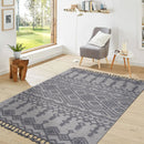 Guros - 6' X 9' Traditional Indoor / Outdoor Area Rug - White / Gray