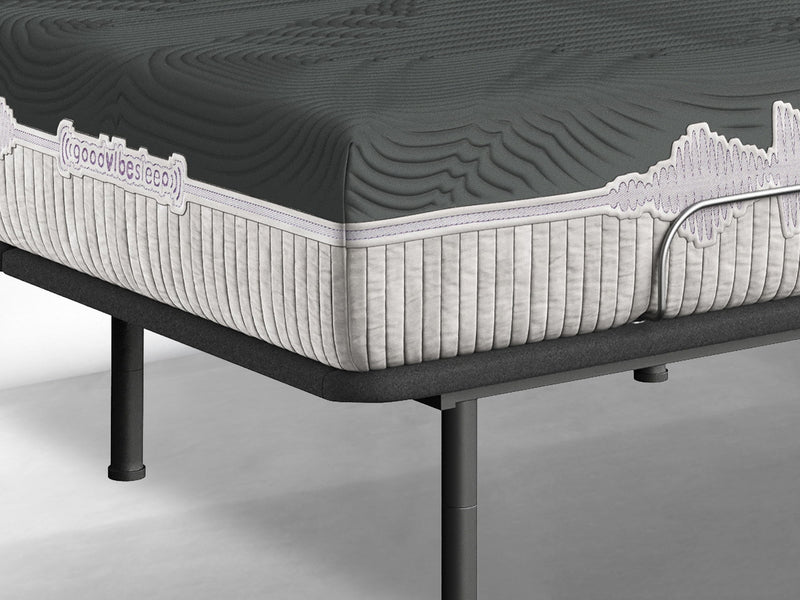 GoodVibeSleep - 13" Soothe Hybrid Foam And Coil Flex Head Mattress