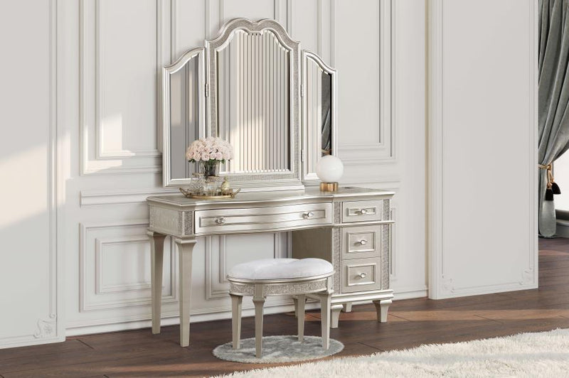 Evangeline - Tri - Fold Vanity Mirror - Silver Oak