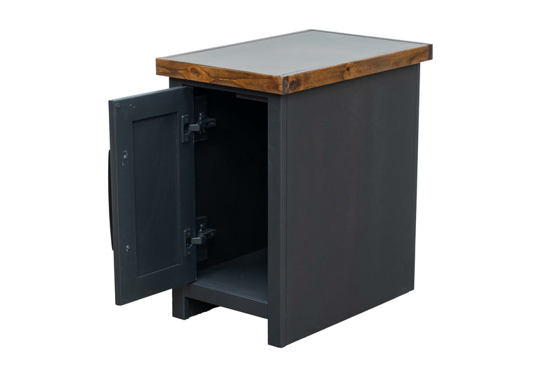 Essex - Chairside Table - Black, Whiskey