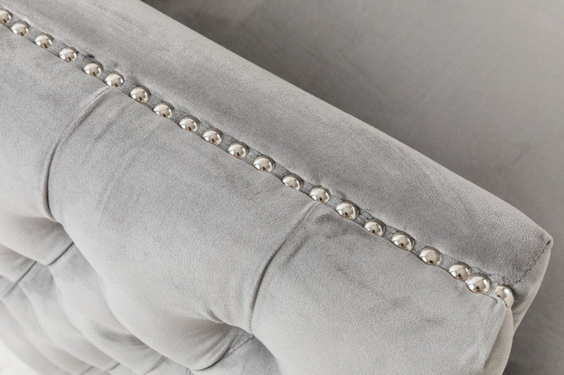 Bayberry - Velvet Sofa With 3 Pillows
