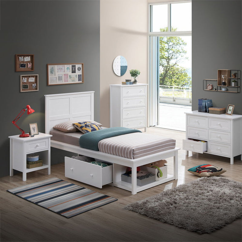 Lolanda - Chest - White