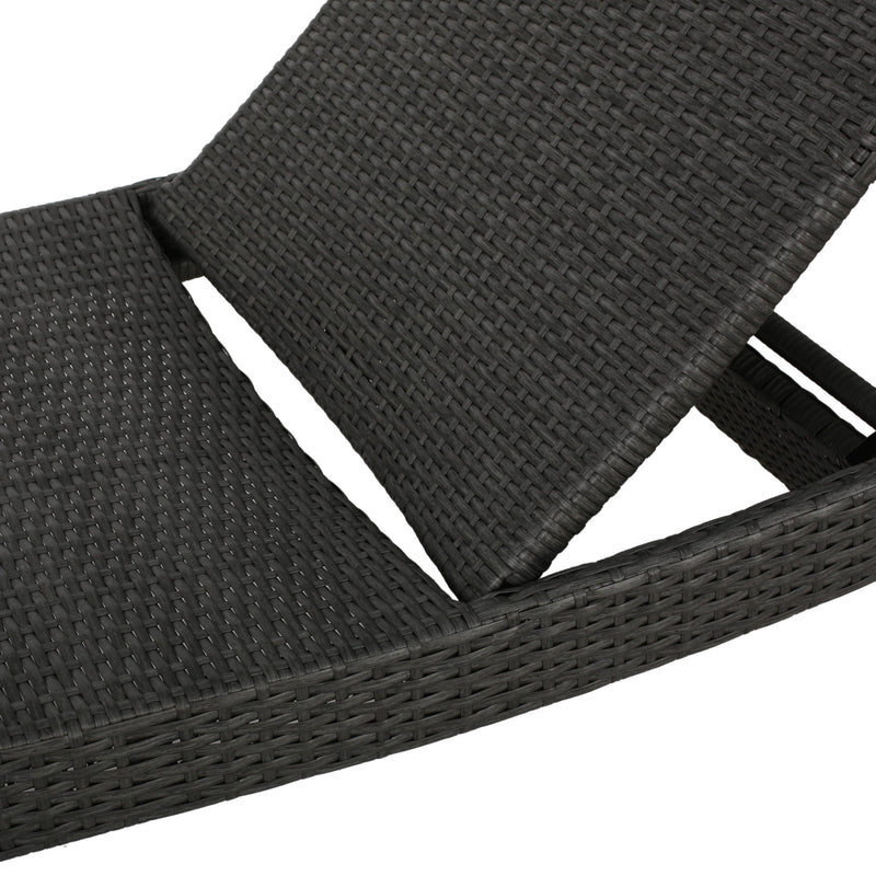 Salem - Chaise Lounge