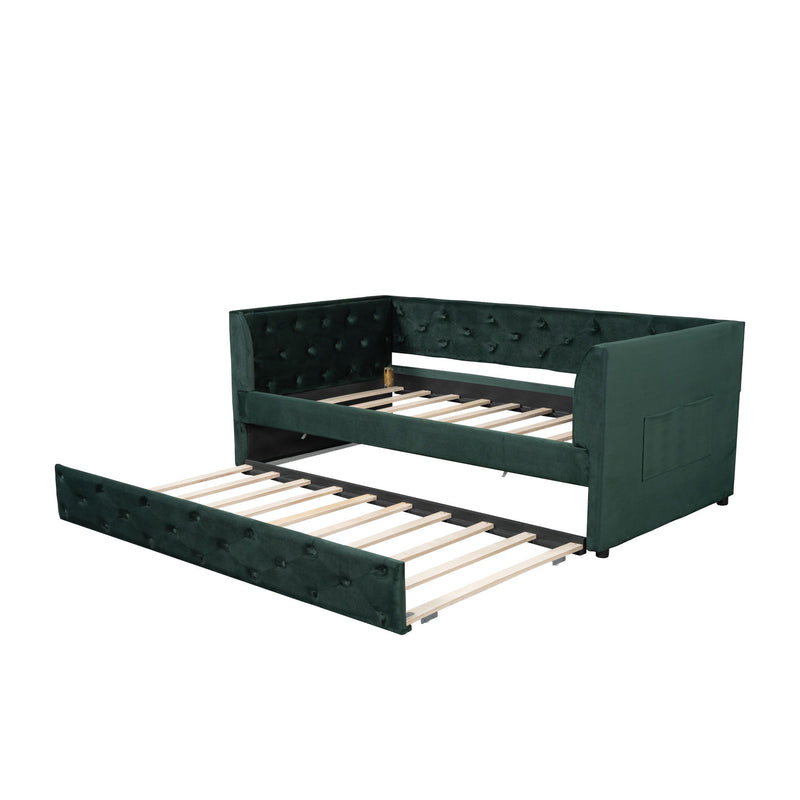 Upholstered Tufted Daybed With Trundle