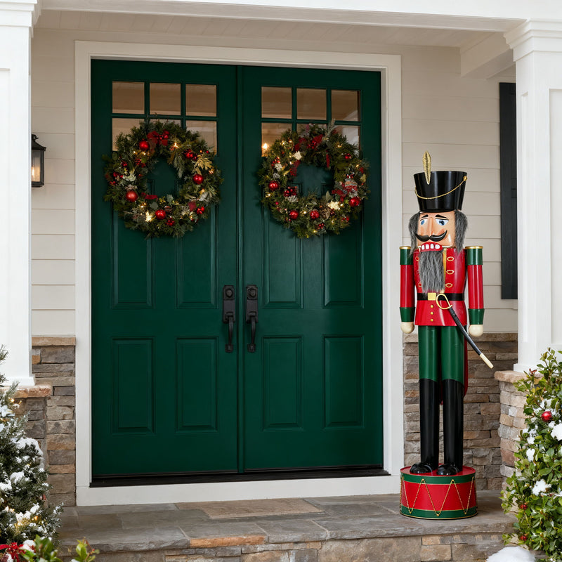 Classic Nutcracker Holiday Decor - Green / Red