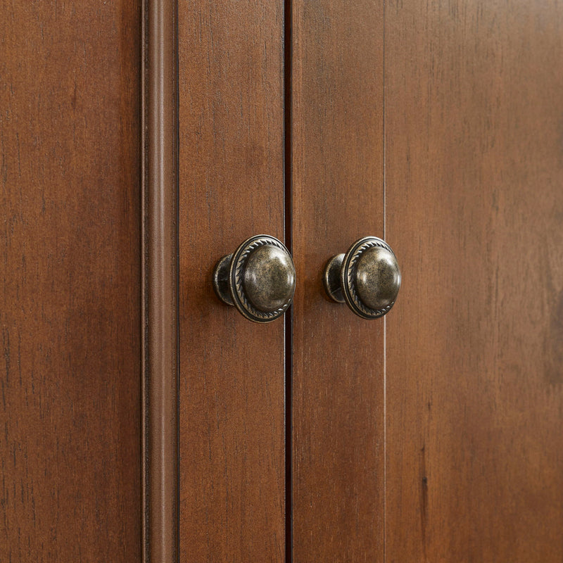 Montauk - Traditional - Pantry