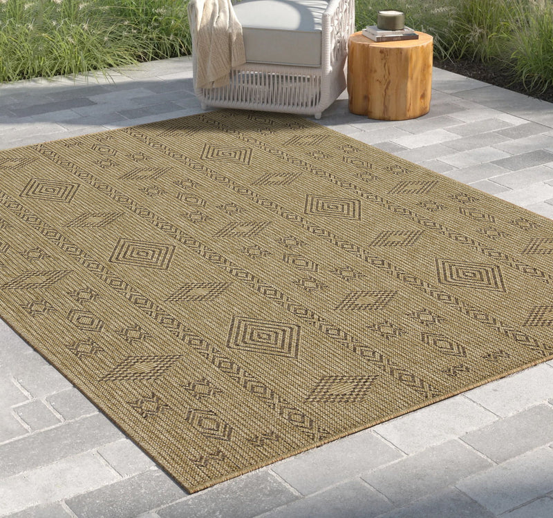 Earth - 7'10" X 10'3" Indoor / Outdoor Area Rug - Natural / Mocha