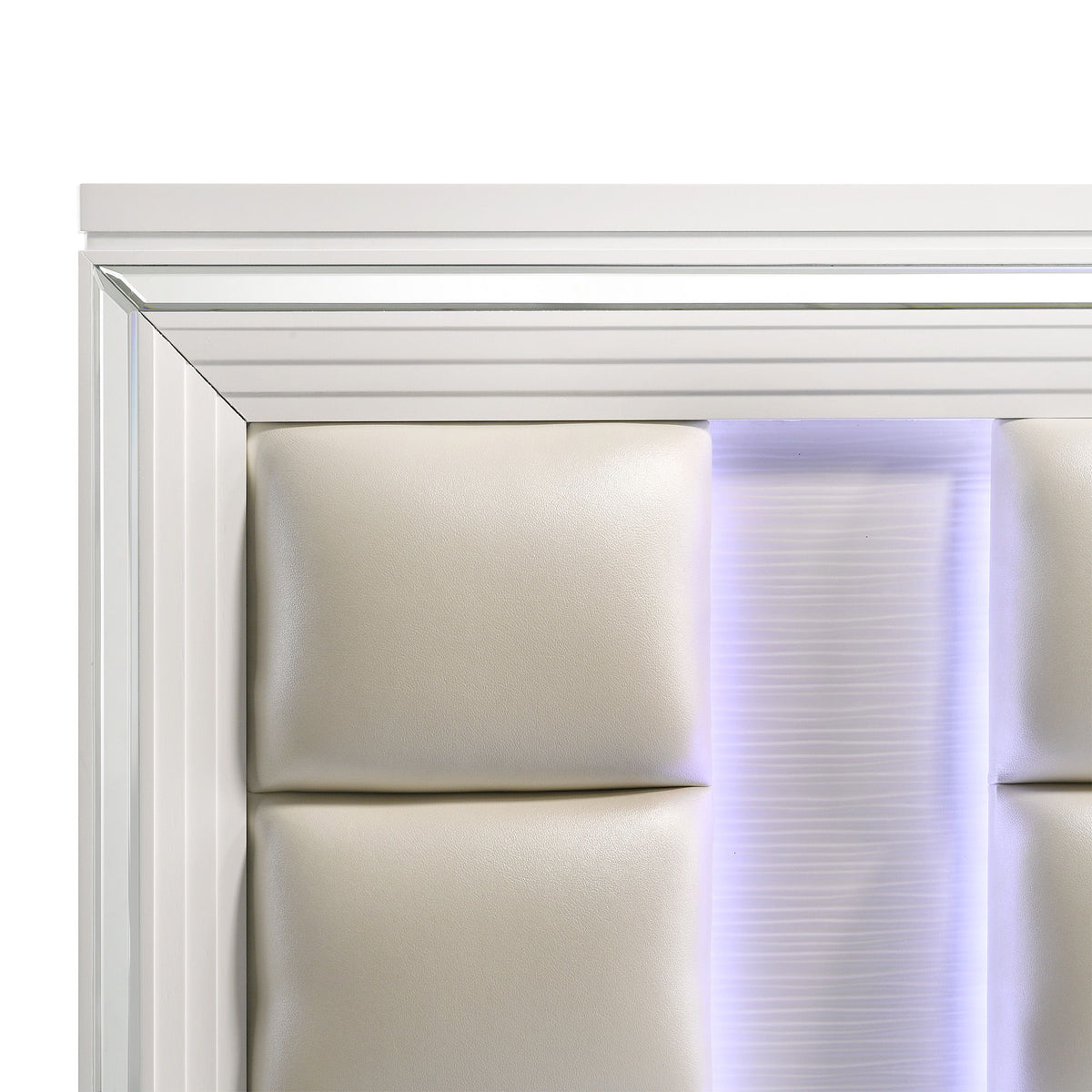 Twenty Nine Bed in White by Elements International, view 15