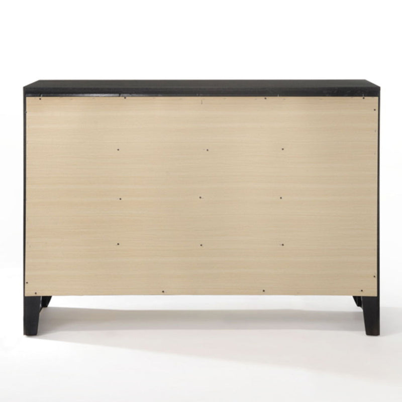 Ireland - Dresser