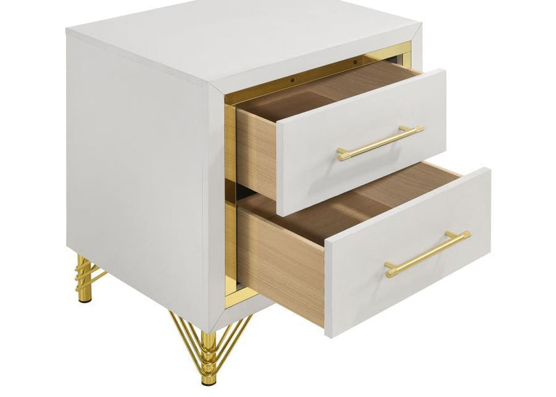 Lucia - Bedroom Set With Upholstered Wingback Panel Bed