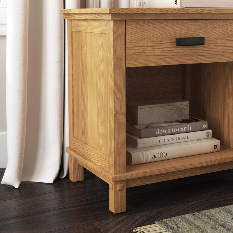 Oak Park - Classic Nightstand