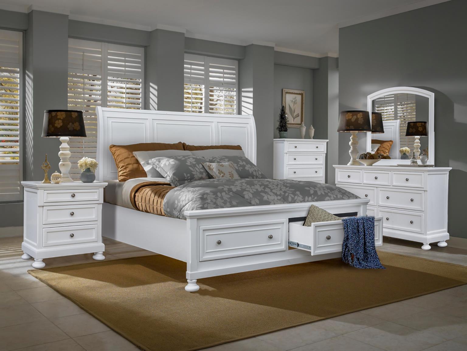 Willow Ridge Chest (White)