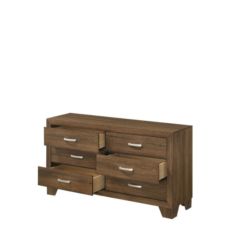 Miquell - Dresser.