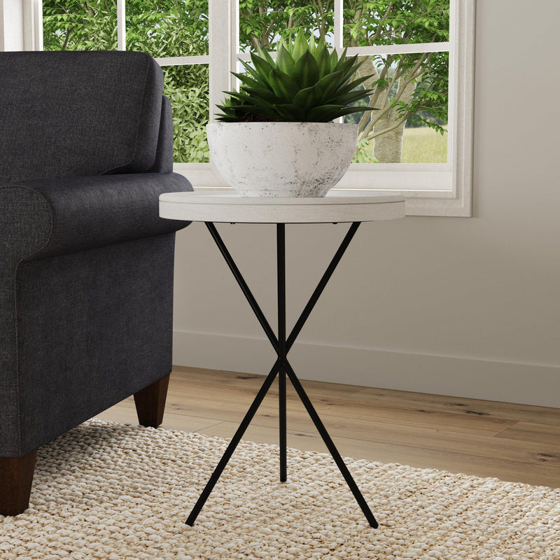 Melody - Chairside Table