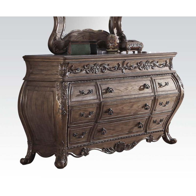 The Ragenardus dresser is an impeccable example of truly memorable luxurious traditional design.