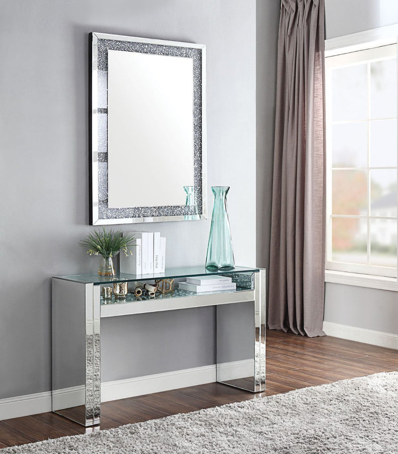 Nysa - Accent Table - Pearl Silver - 32"